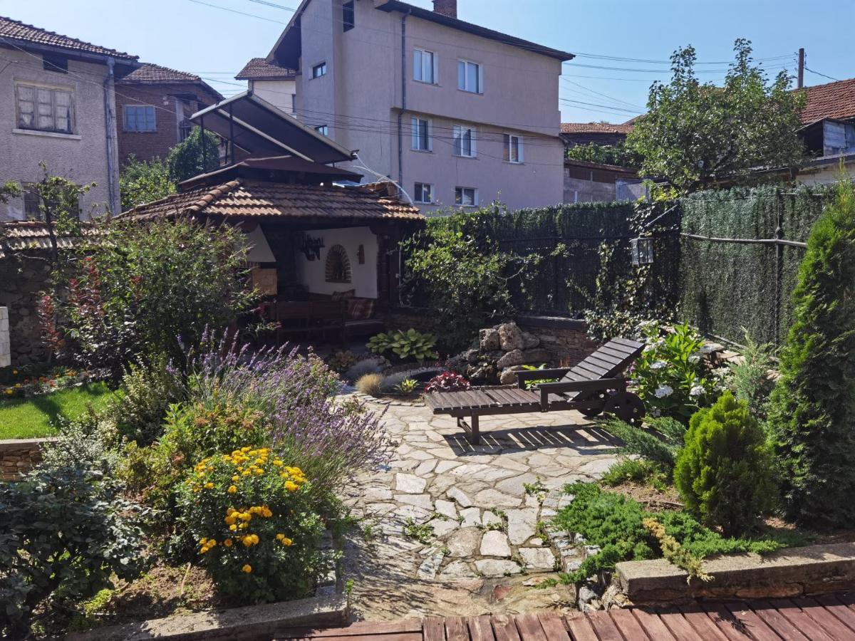 Mira Guest House Добриниште Екстер'єр фото